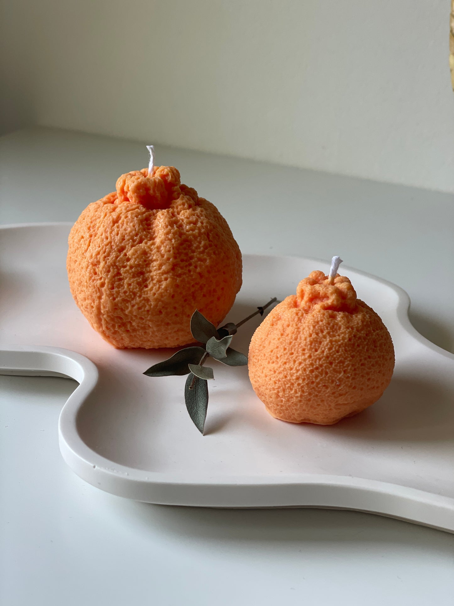 Pack velas naranja + bandeja