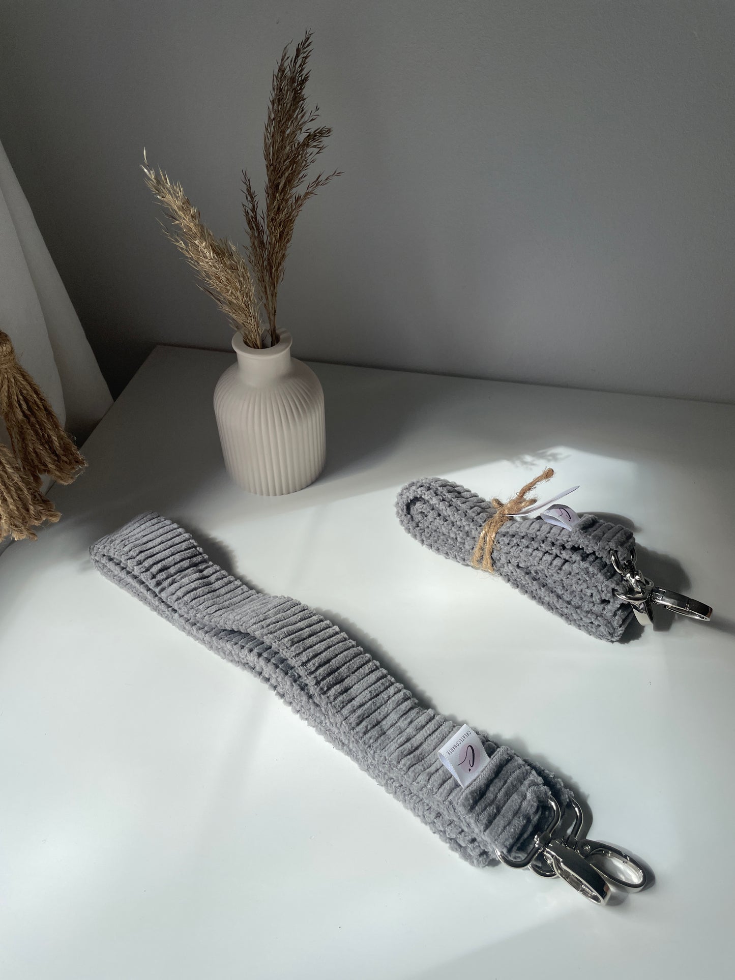 Cinta para móvil Pana gris